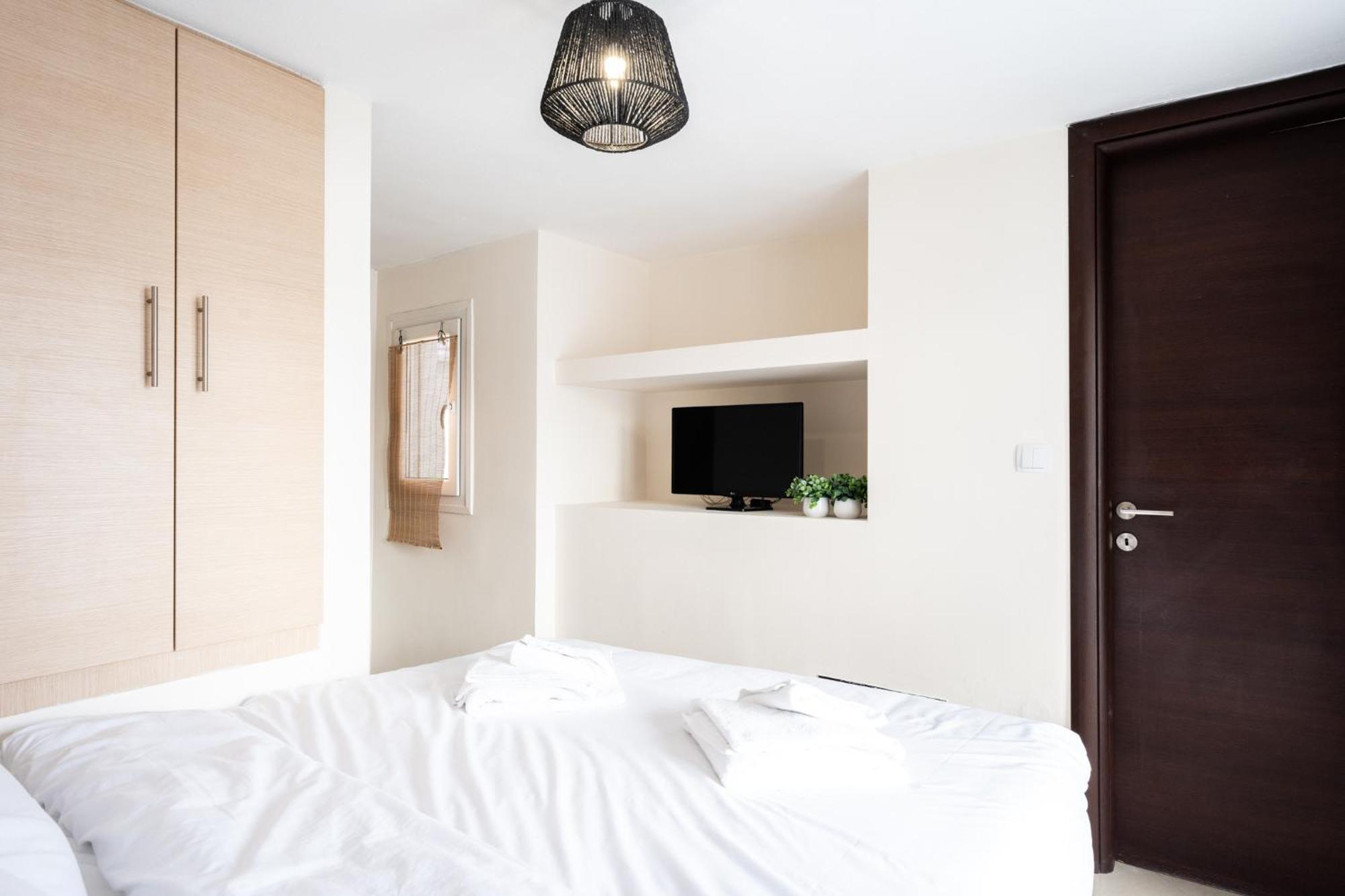 Pomegranate Luxury Penthouse Maisonette With Beautiful Terrace & Free Parking By Binobi ! 테살로니키 외부 사진